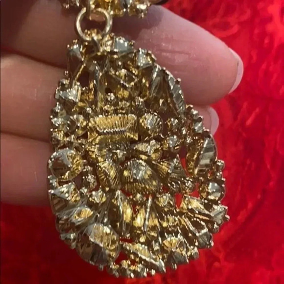 - New Colorful Crystals Drop Earrings  For W… - Picture 9 of 12